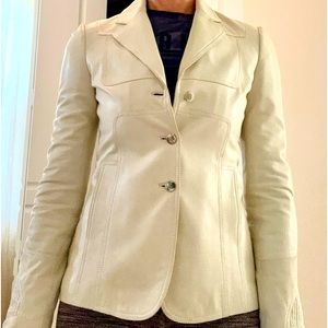 Stunning Gucci leather jacket.